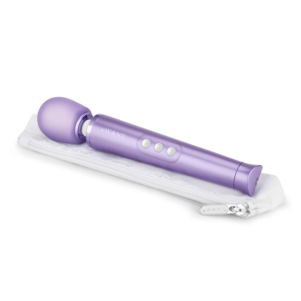 Le Wand Petite Wand Massager - Violet